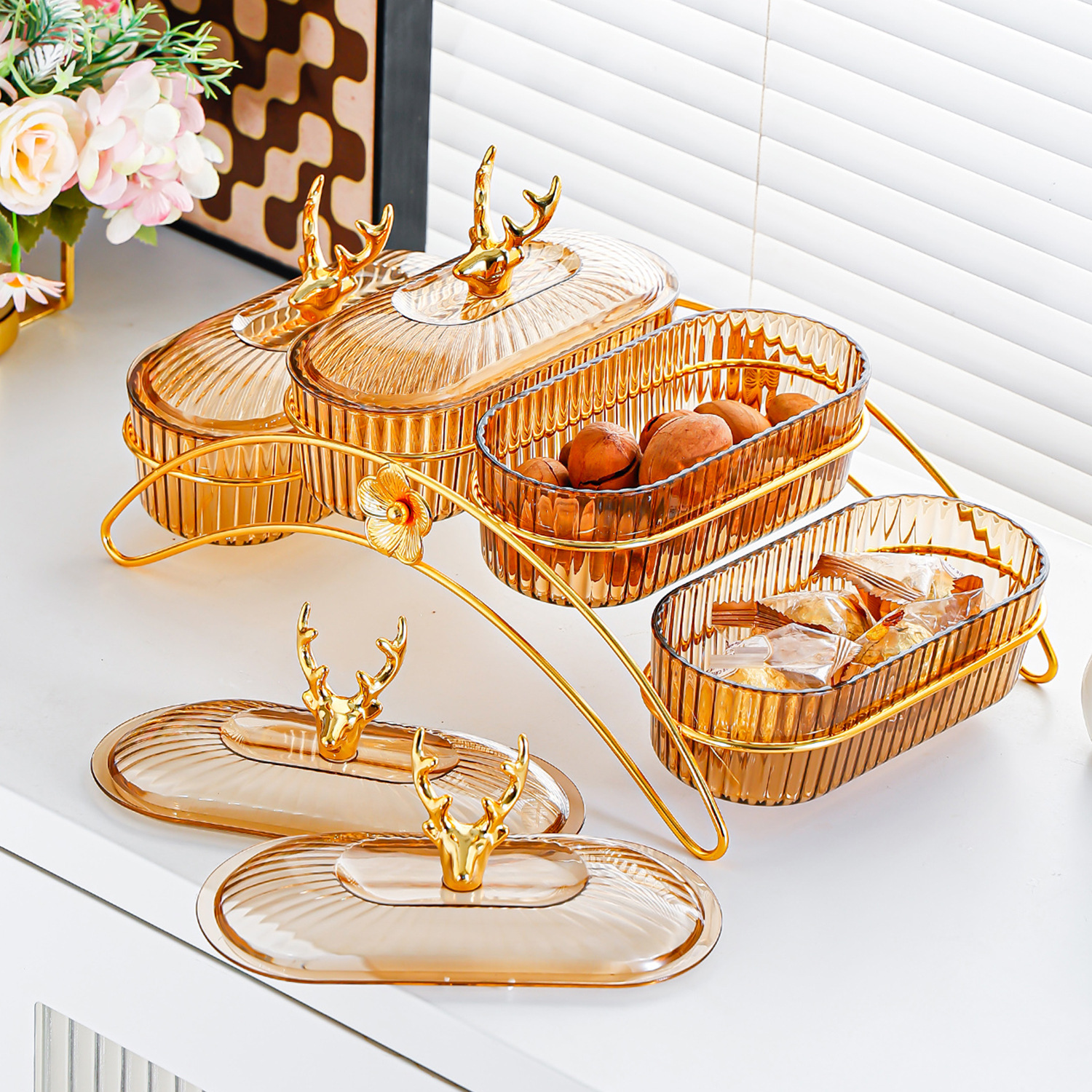 O1CN01neNRXH1Jn1dgybbA3_2216752821072-0-cib.jpg Light Luxury Dried Fruit Plate, Light Luxury Household Snack Plate, Iron Shelf, Commercial Hotel Snack Plate, Divided Fruit Plate - Image 1